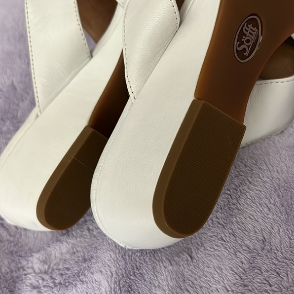 Womens Sofft White Slip On Leather Sandals Beaded Design 1268204 Sz 9M Worn Once - Picture 5 of 9